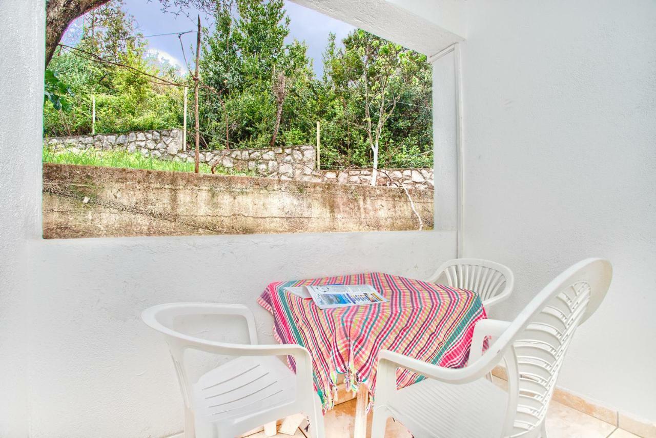 Apartments Porto Bjelila 티바트 외부 사진