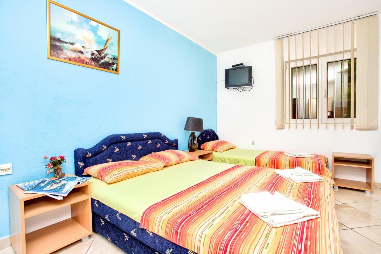 Apartments Porto Bjelila 티바트 외부 사진